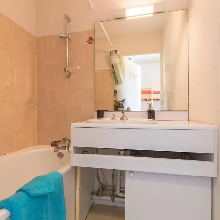 6 Pers, Skis Aux Pieds, Animaux Acceptes, Parking - Fr-1-330d-70 Apartment Montgenevre