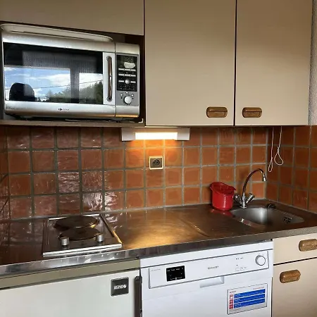Apartment 6 Pers, Skis Aux Pieds, Animaux Acceptes, Parking - Fr-1-330d-70 Montgenevre